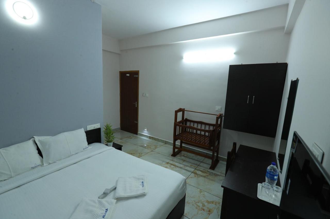 Aldora Airport Residency Nedumbassery Exterior foto