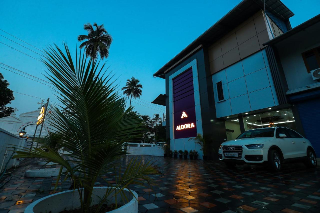 Aldora Airport Residency Nedumbassery Exterior foto
